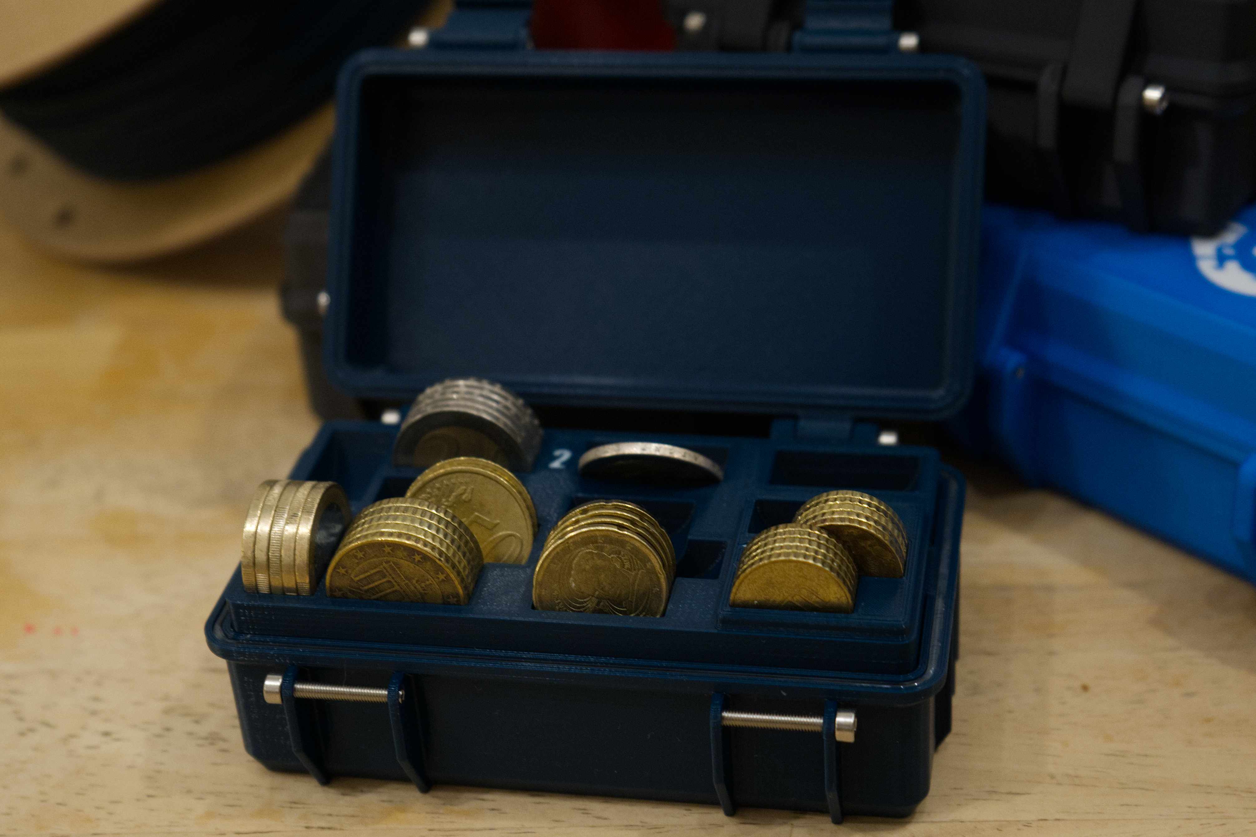 Detailansicht des Deckels der Schafkopfbox